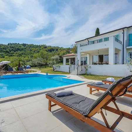 Tatil Evi Villa Bianchera