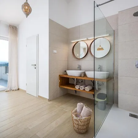 Villa Bianchera Tatil Evi